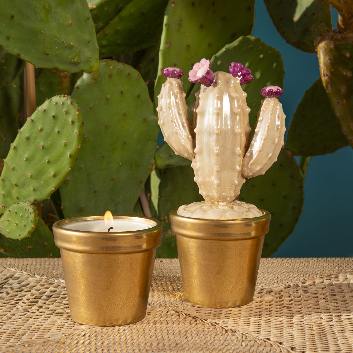 Mexican Cactus Scented Candle - Pearly Caramel & Gold