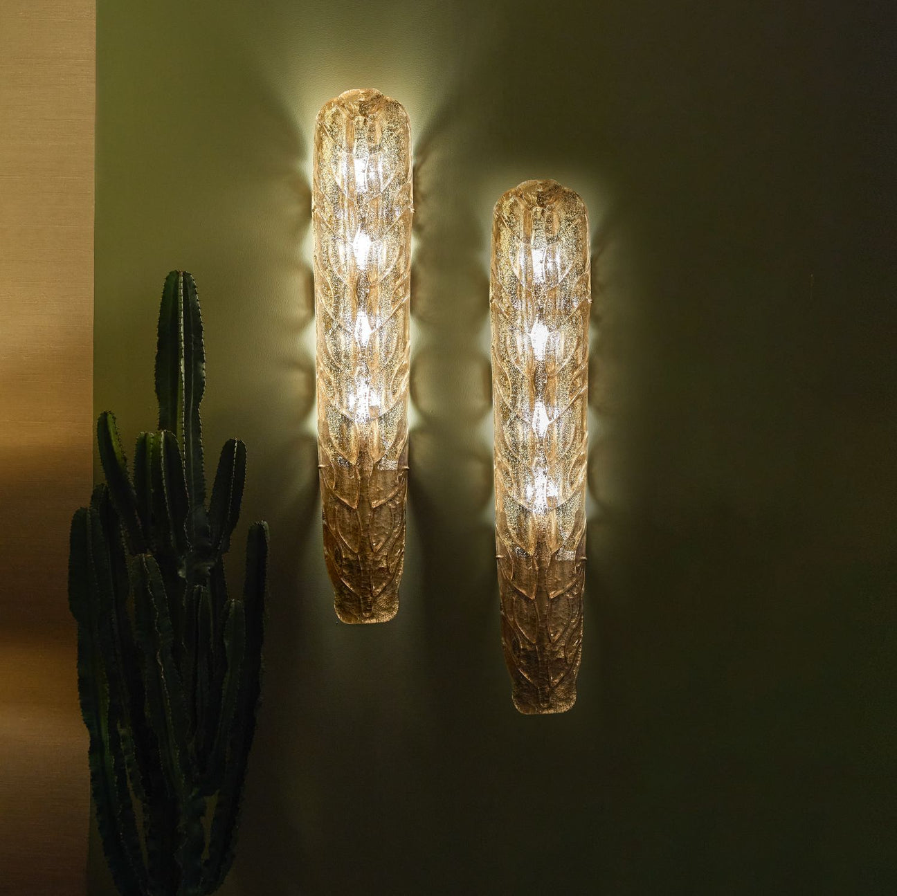 Panama Wall Light - Gold 