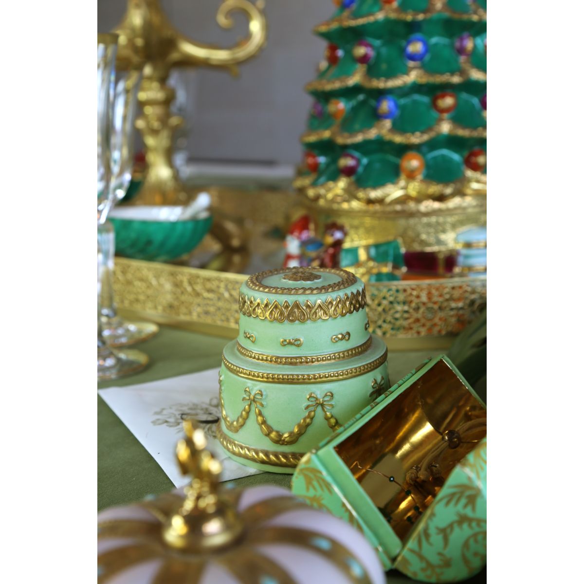 Chantilly Two tier Cake Scented Candle - Green & Gold