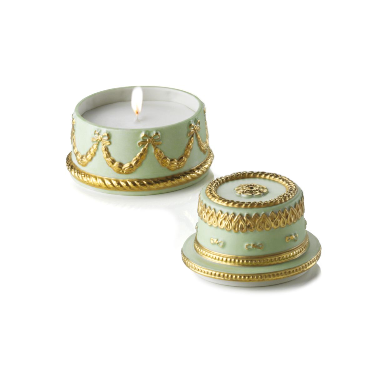 Chantilly Two tier Cake Scented Candle - Green &amp; Gold 