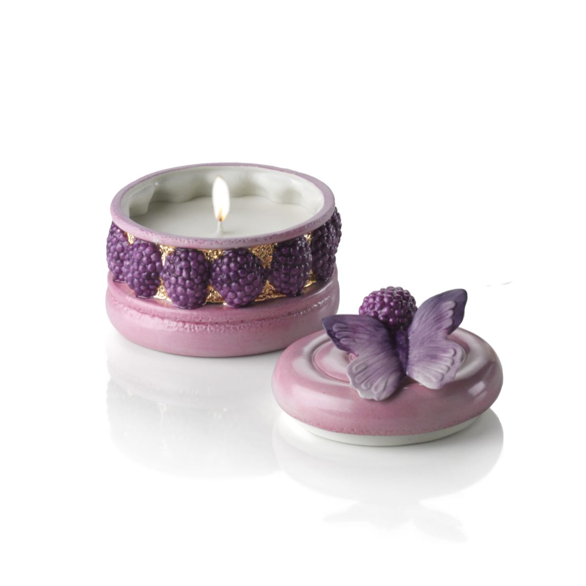 Chantilly Ispahan Pia Cake Scented Candle - Lilac